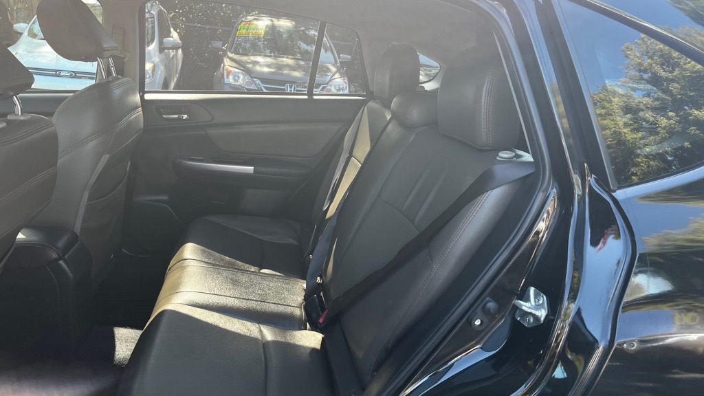 Photo 37 of this SUBARU CROSSTREK