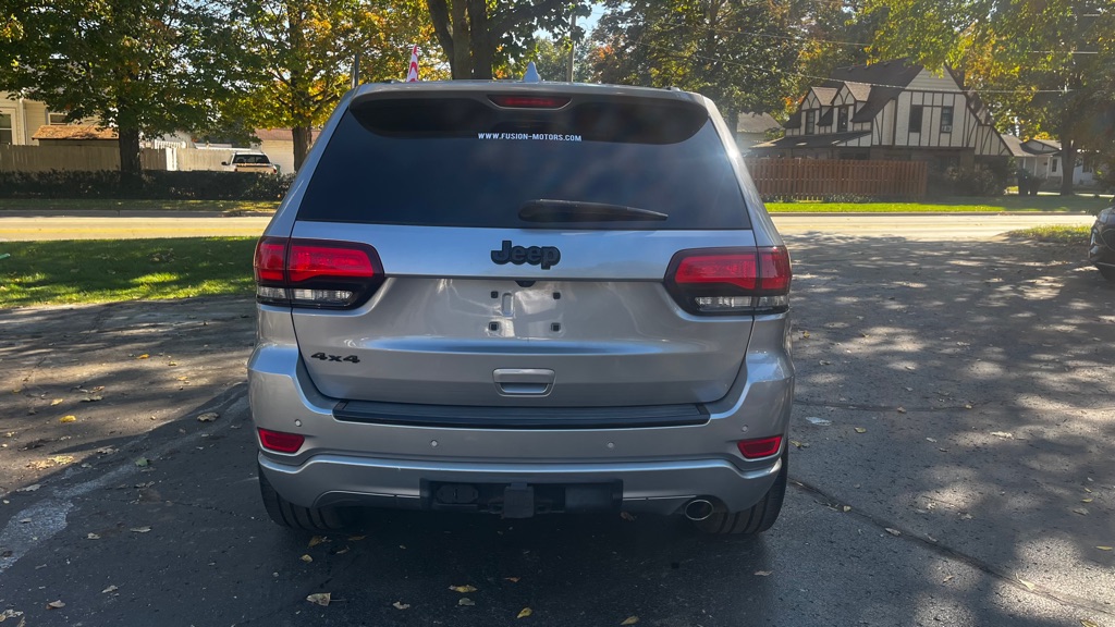 Photo 6 of this JEEP GRAND CHEROKEE
