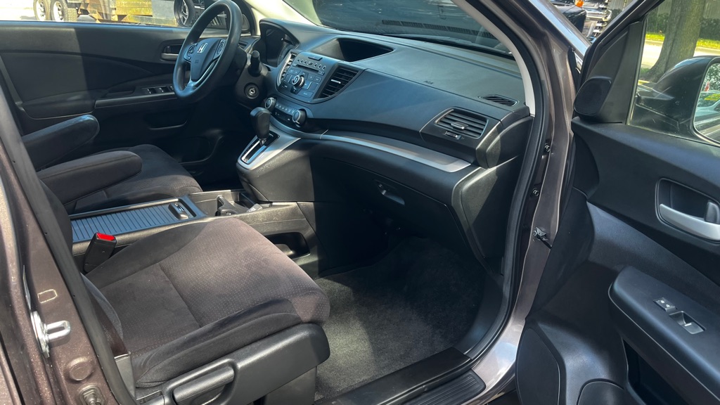 Photo 30 of this HONDA CR-V
