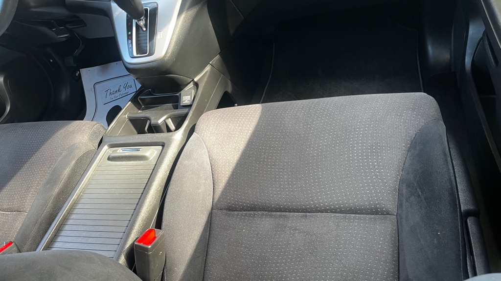 Photo 40 of this HONDA CR-V