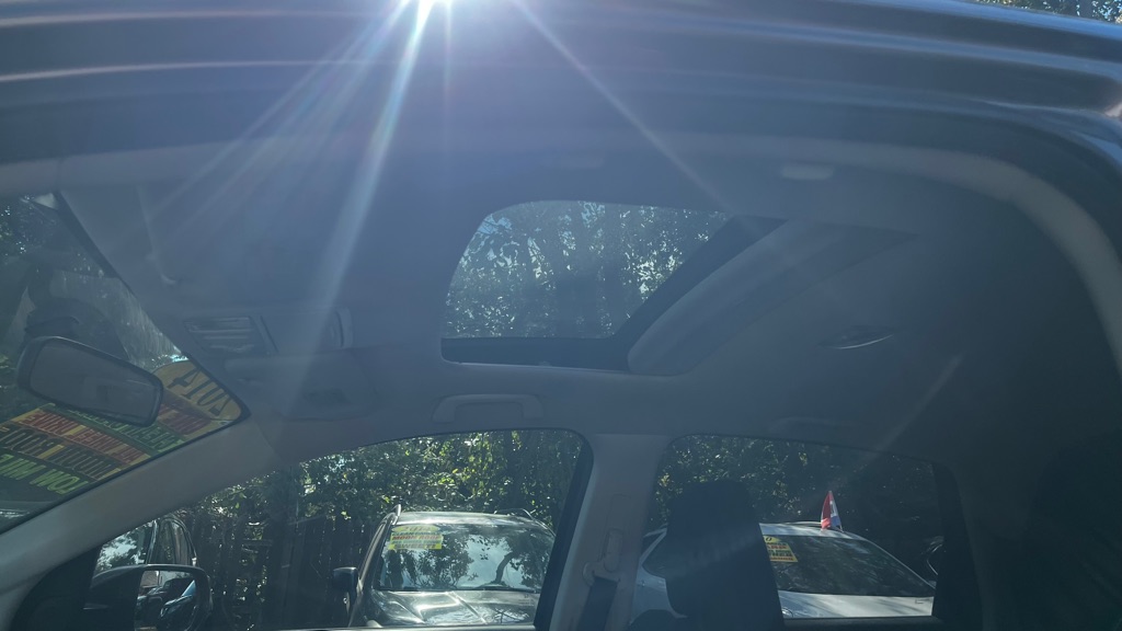 Photo 23 of this HONDA CR-V