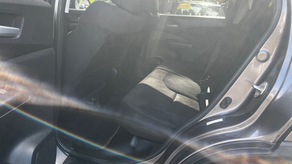Photo 37 of this HONDA CR-V