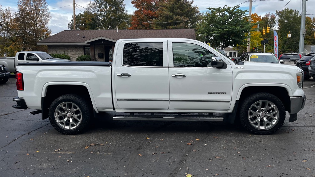 Photo 9 of this GMC SIERRA 1500