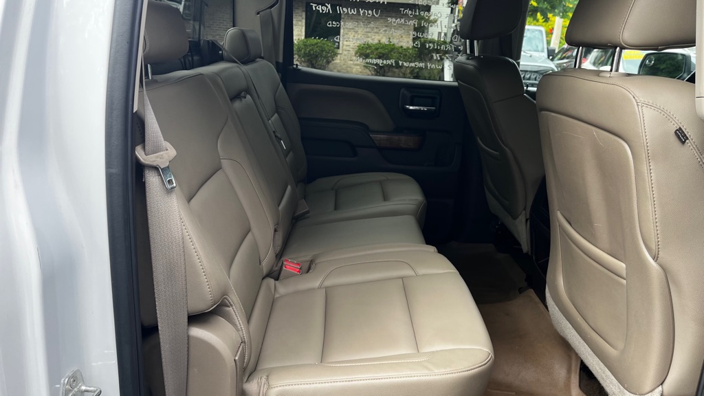 Photo 49 of this GMC SIERRA 1500