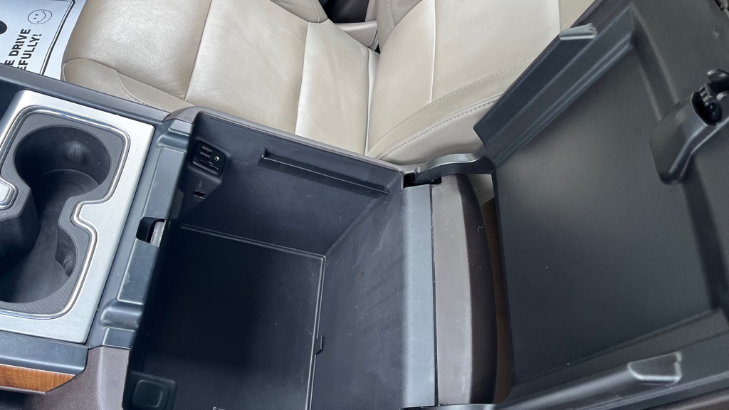 Photo 16 of this GMC SIERRA 1500