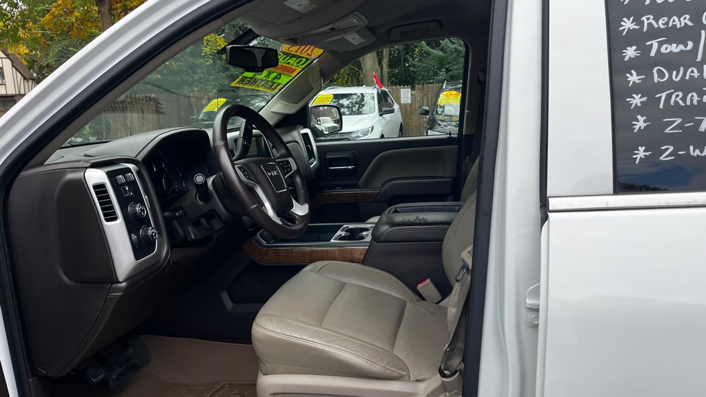 Photo 29 of this GMC SIERRA 1500