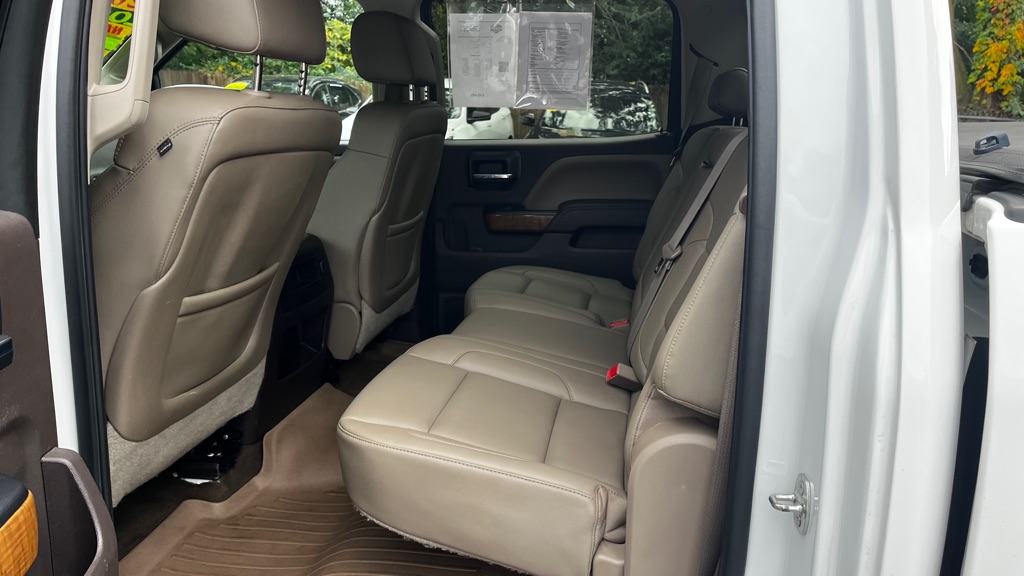 Photo 42 of this GMC SIERRA 1500