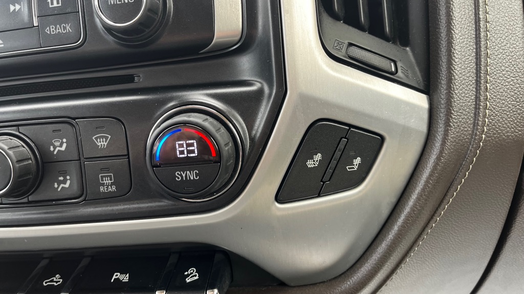 Photo 23 of this GMC SIERRA 1500