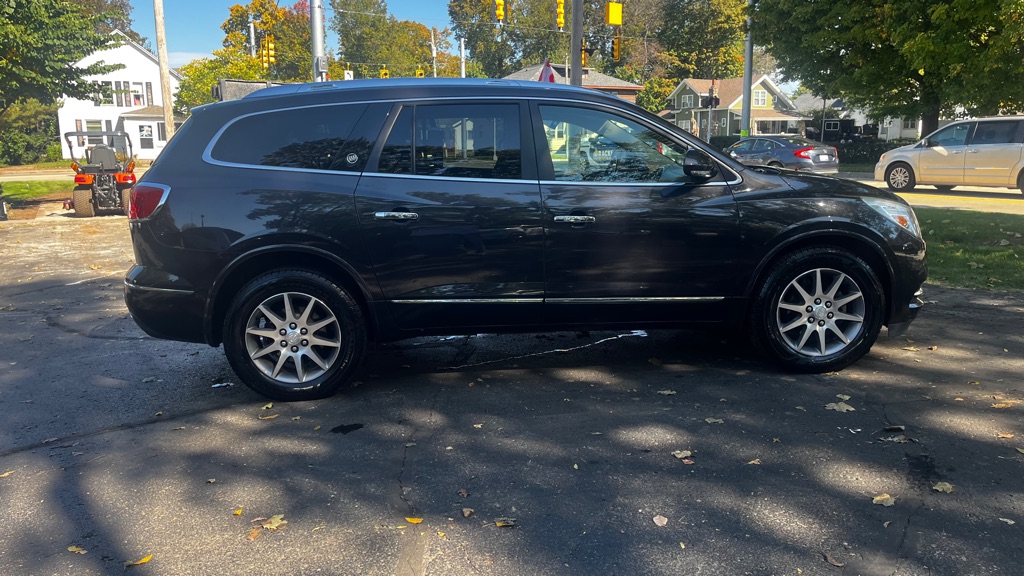 Photo 10 of this BUICK ENCLAVE