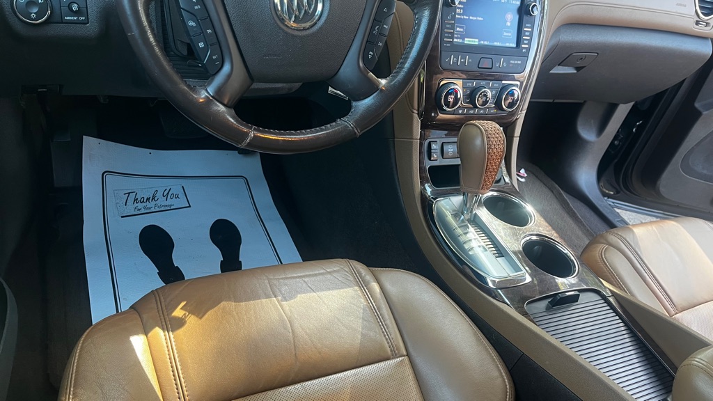 Photo 36 of this BUICK ENCLAVE