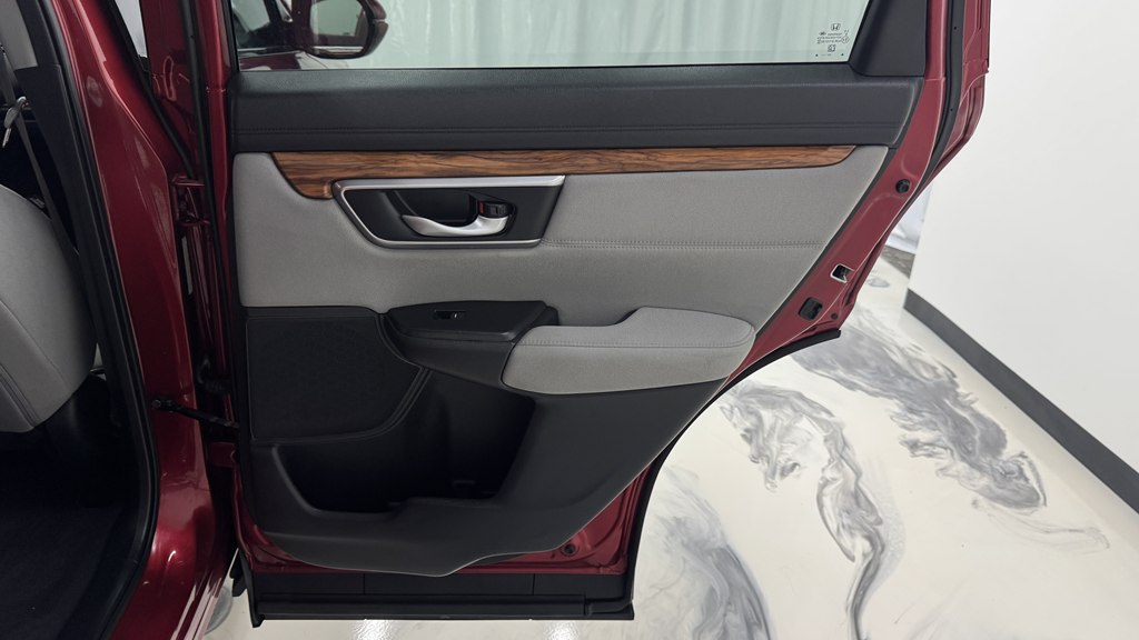 Photo 23 of this HONDA CR-V