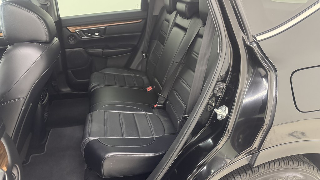 Photo 21 of this HONDA CR-V