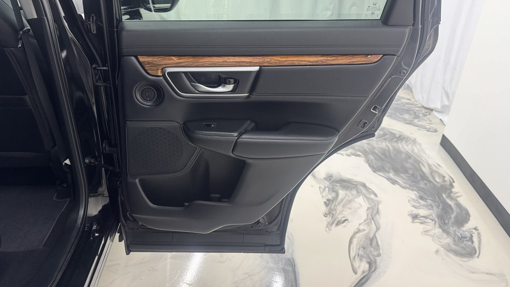 Photo 23 of this HONDA CR-V