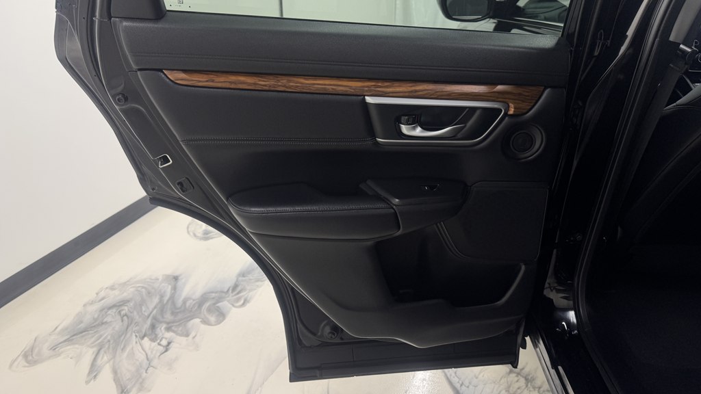 Photo 20 of this HONDA CR-V