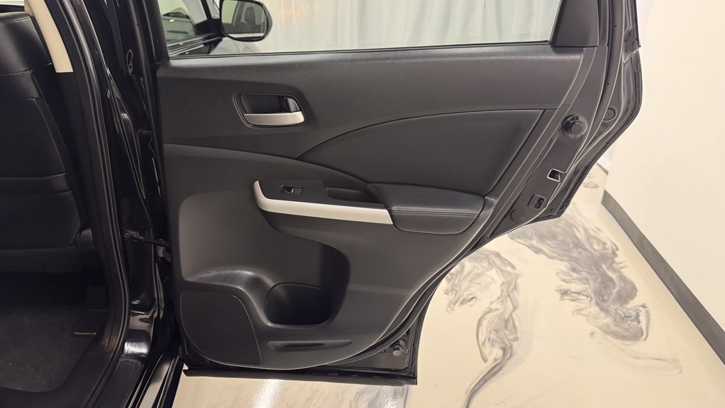 Photo 26 of this HONDA CR-V