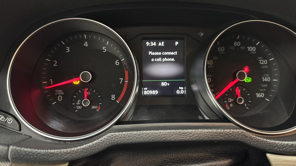 Photo 18 of this VOLKSWAGEN PASSAT