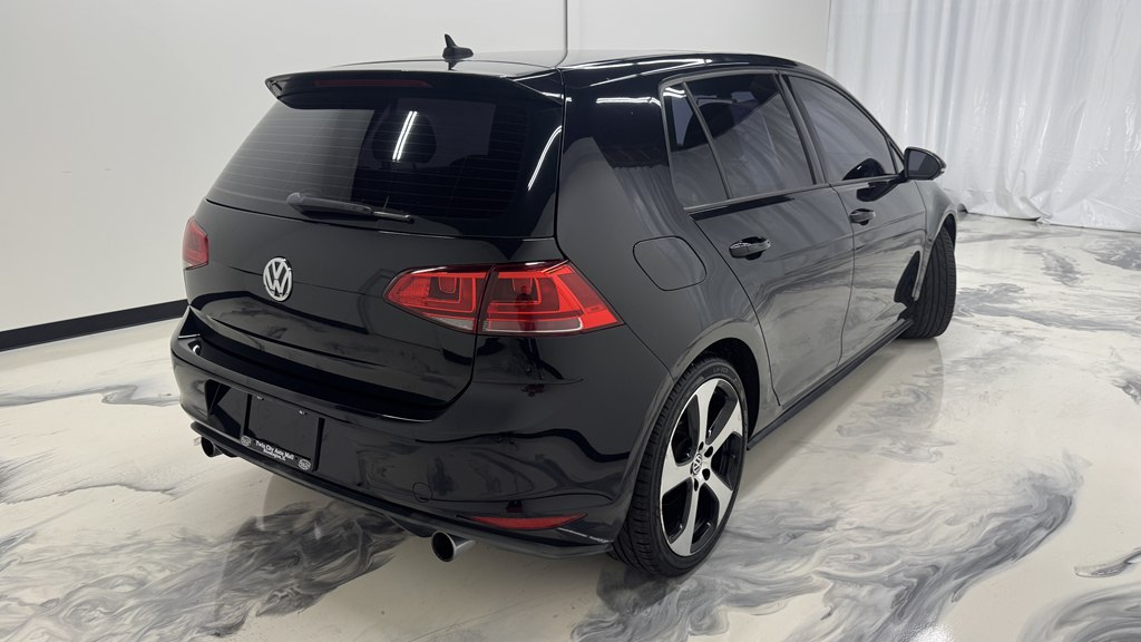 Photo 8 of this VOLKSWAGEN GTI