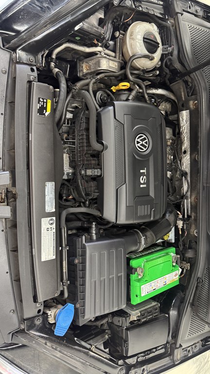 Photo 10 of this VOLKSWAGEN GTI