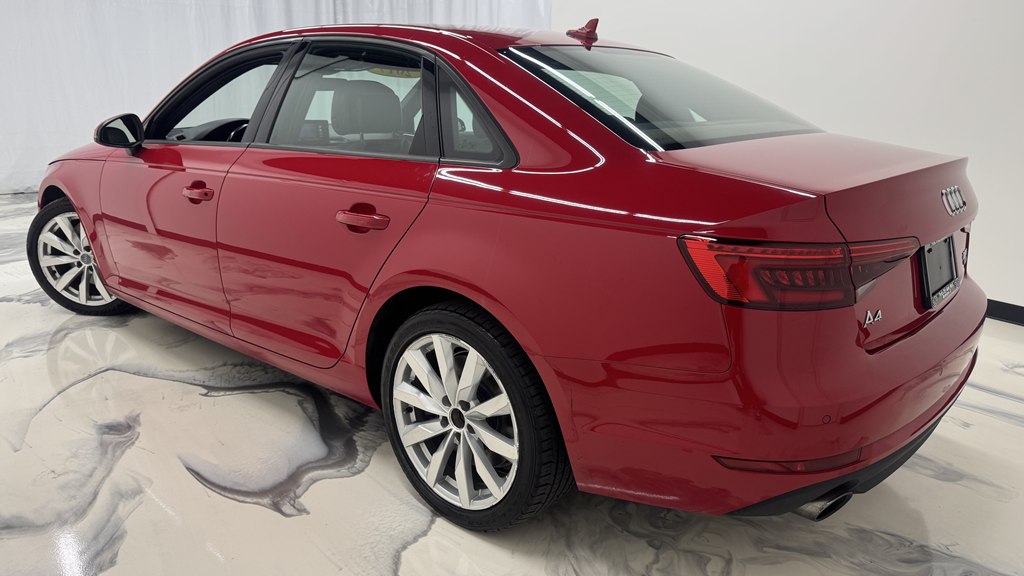 Photo 6 of this AUDI A4