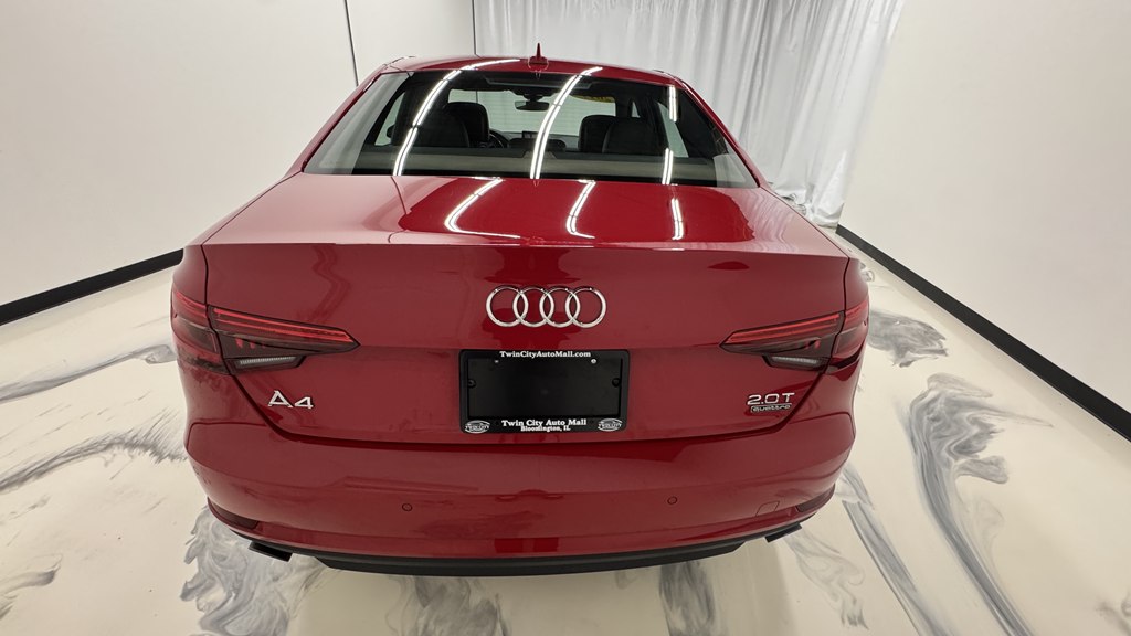Photo 7 of this AUDI A4