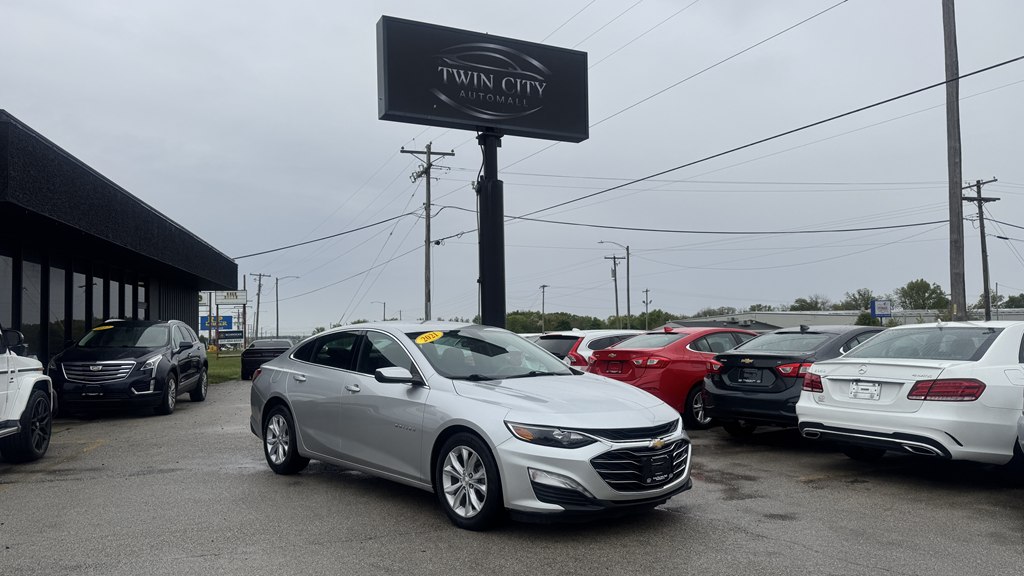 2021 Chevrolet Malibu 1LT's photo