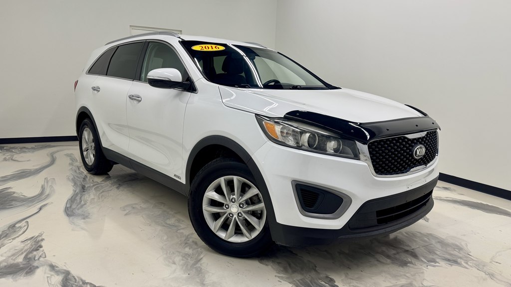 Photo 2 of this KIA SORENTO