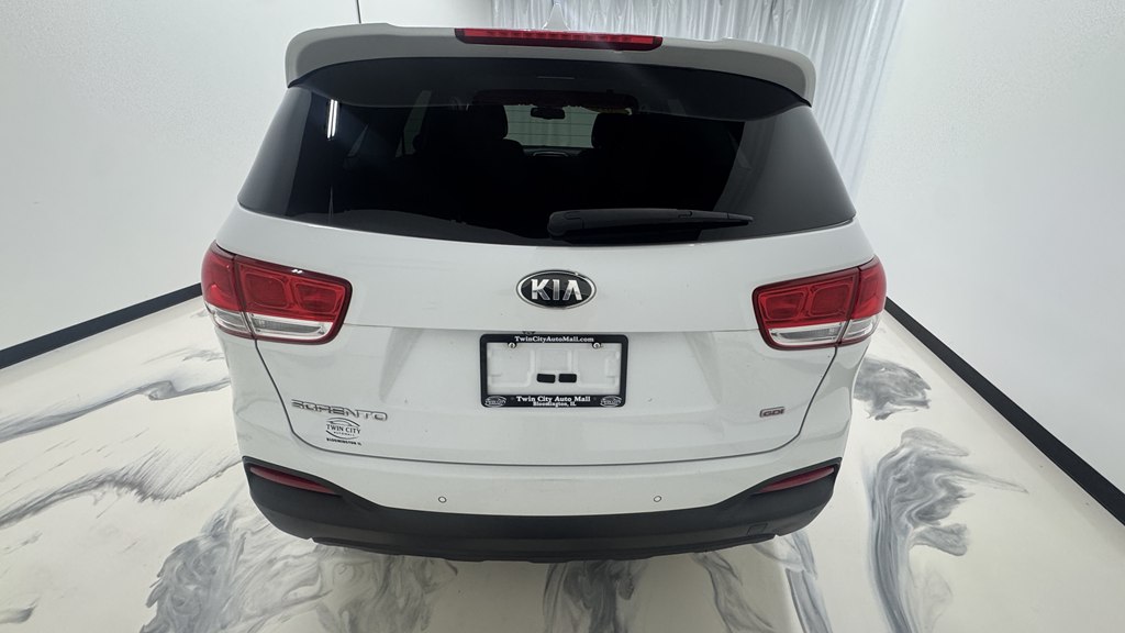 Photo 7 of this KIA SORENTO