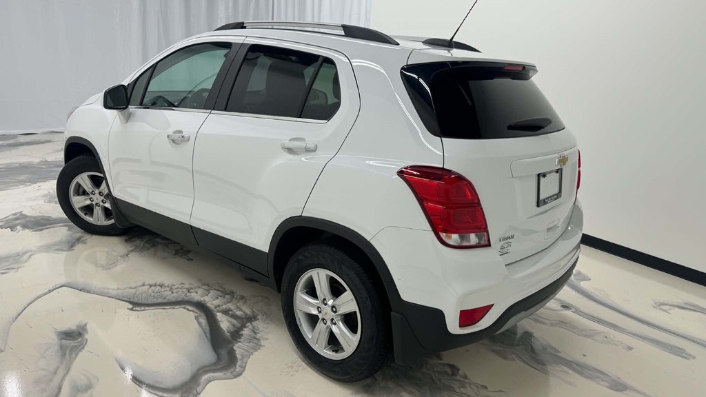 Photo 5 of this CHEVROLET TRAX