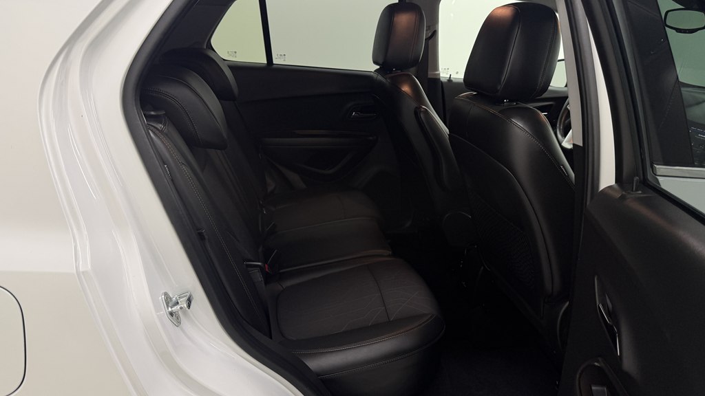 Photo 23 of this CHEVROLET TRAX