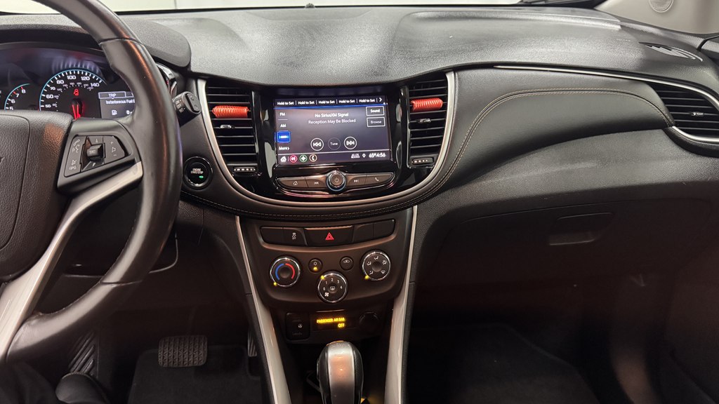 Photo 18 of this CHEVROLET TRAX