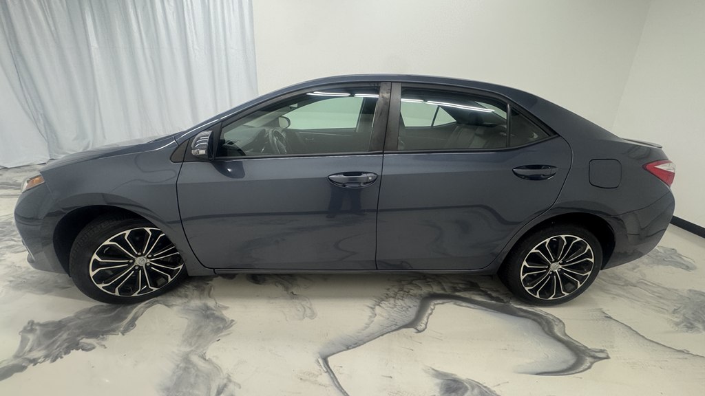 Photo 5 of this TOYOTA COROLLA