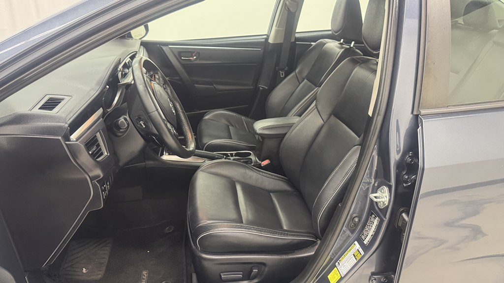 Photo 15 of this TOYOTA COROLLA