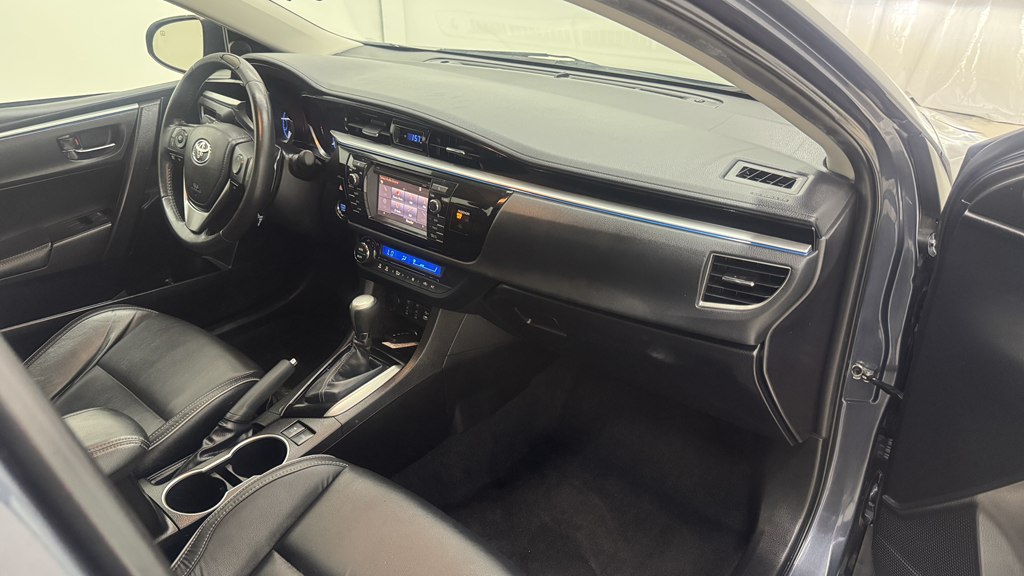 Photo 27 of this TOYOTA COROLLA