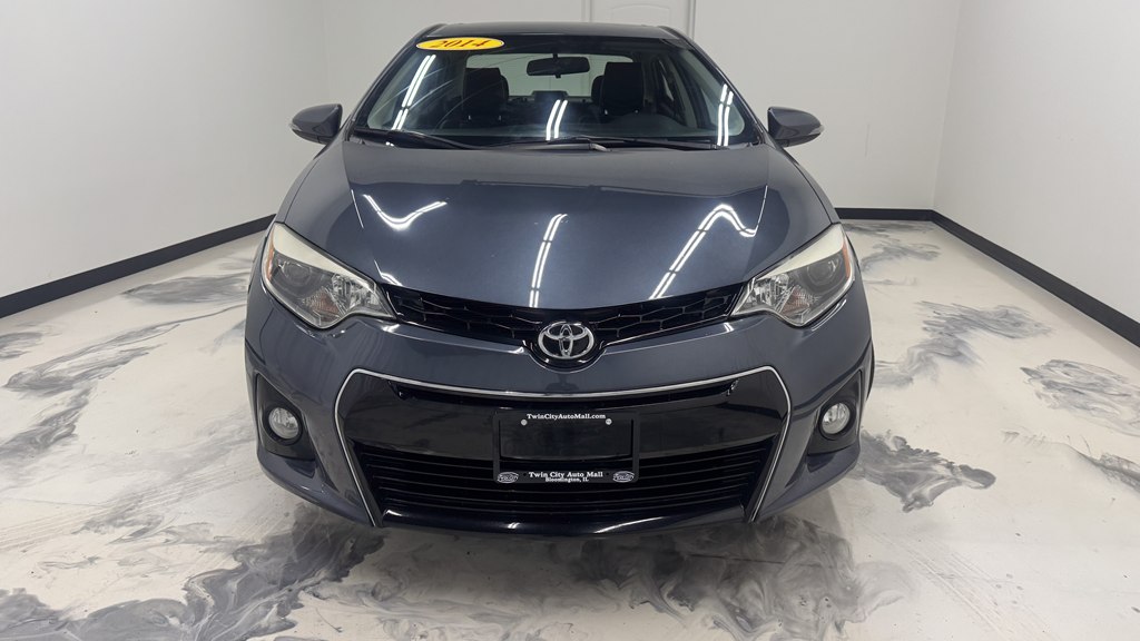 Photo 3 of this TOYOTA COROLLA