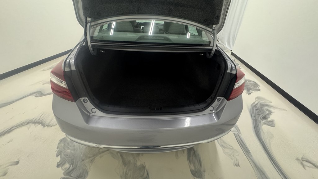 Photo 11 of this HONDA ACCORD