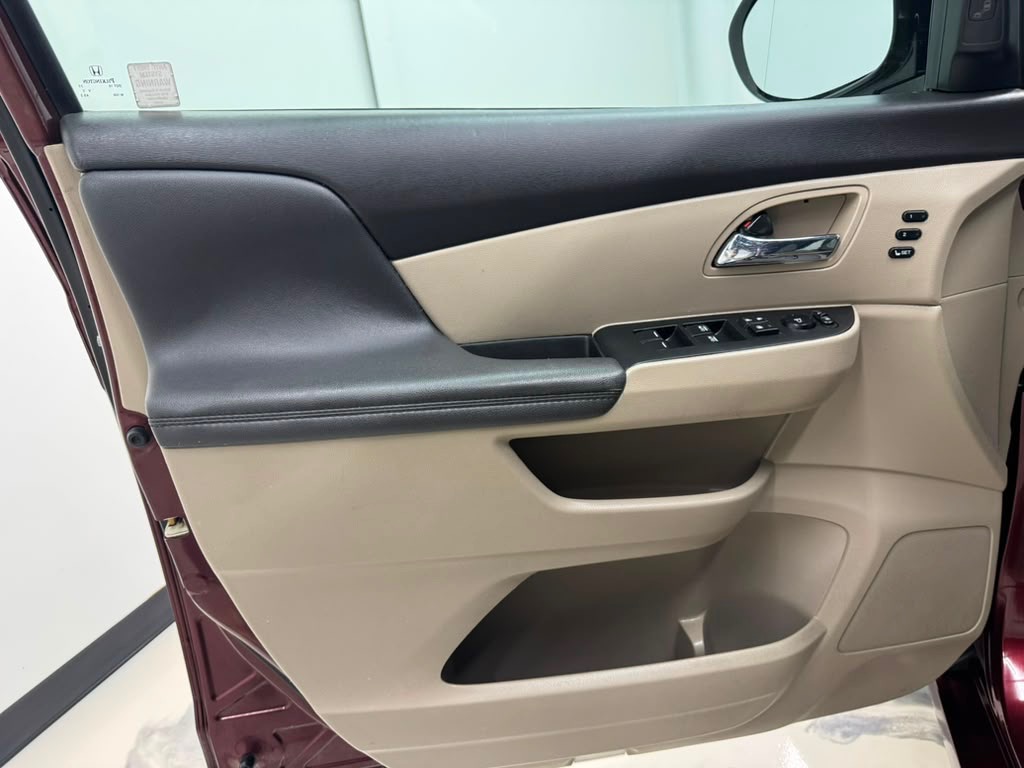 Photo 24 of this HONDA ODYSSEY
