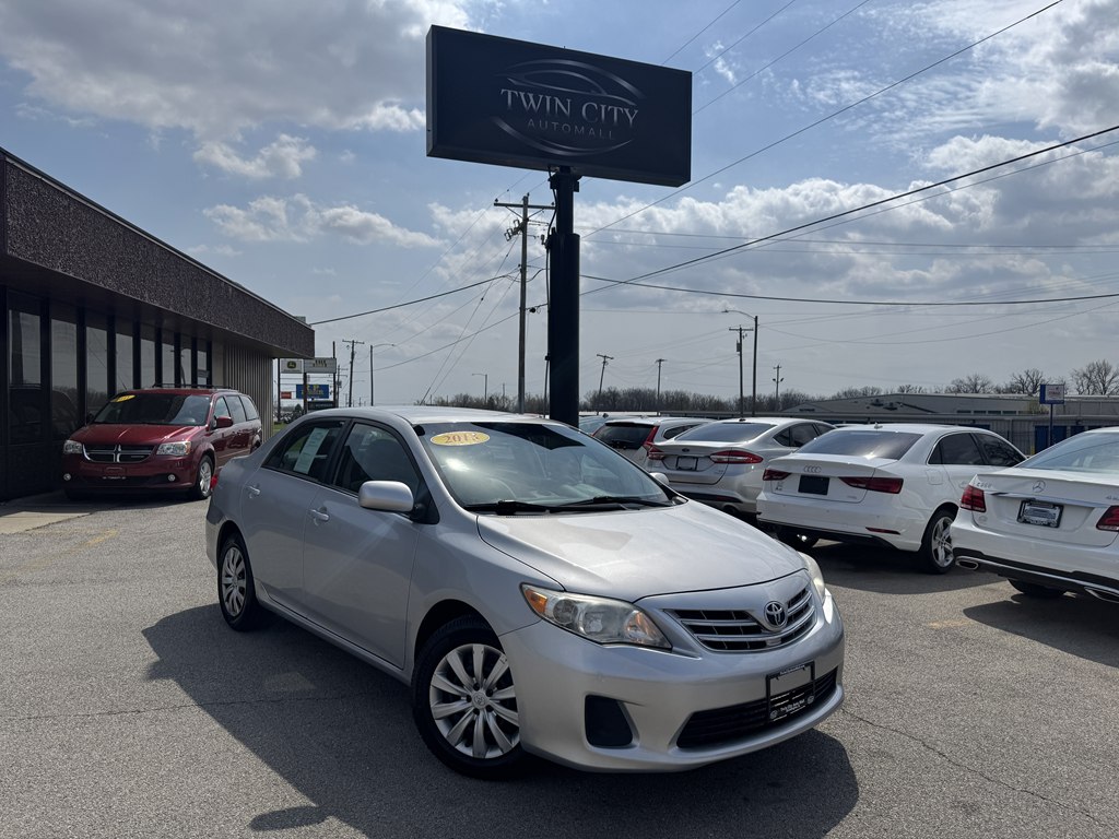 2013 Toyota Corolla LE AT's photo