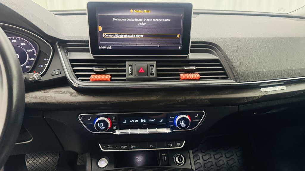 Photo 20 of this AUDI Q5