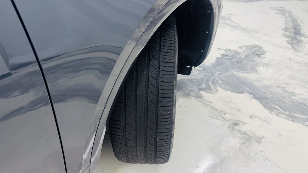 Photo 12 of this AUDI Q5