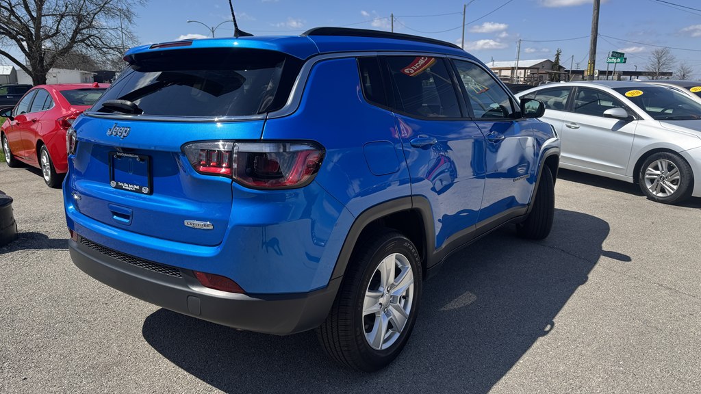 Photo 8 of this JEEP COMPASS