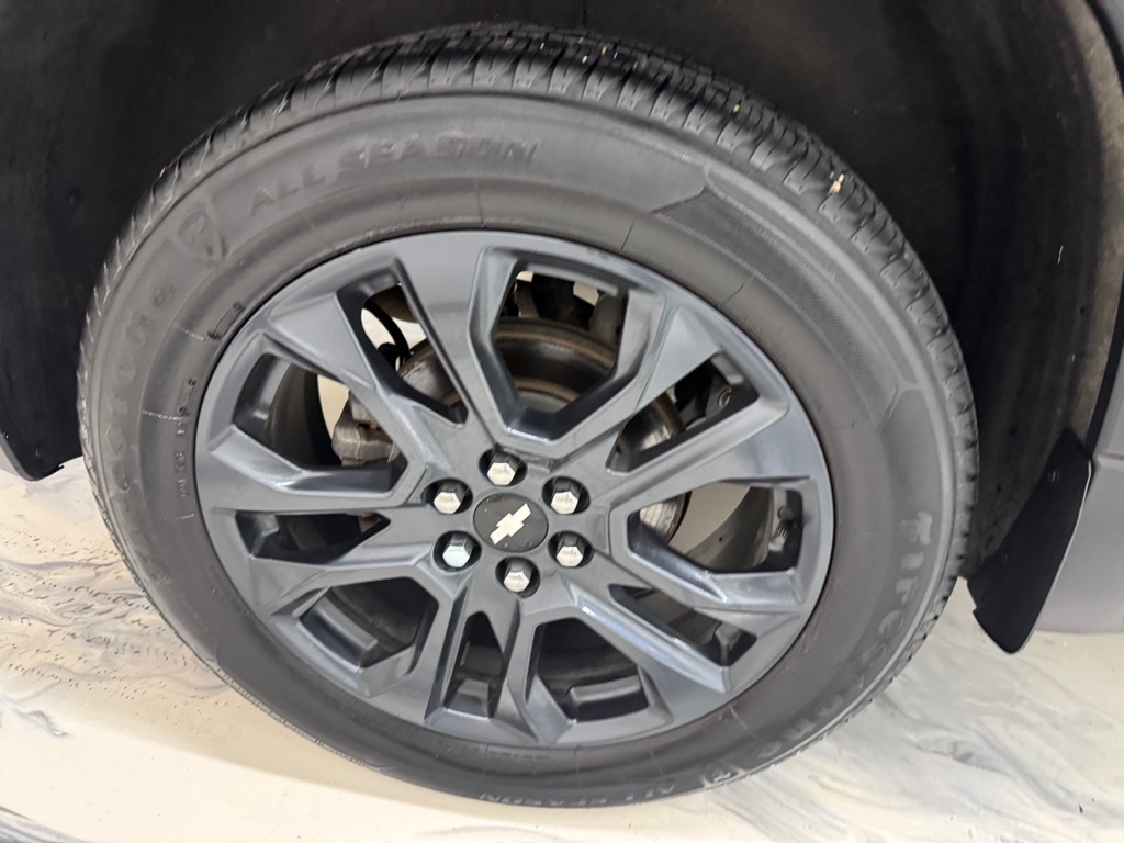 Photo 11 of this CHEVROLET TRAVERSE