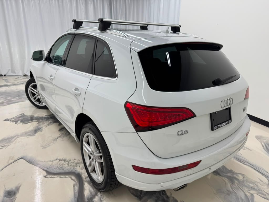 Photo 6 of this AUDI Q5