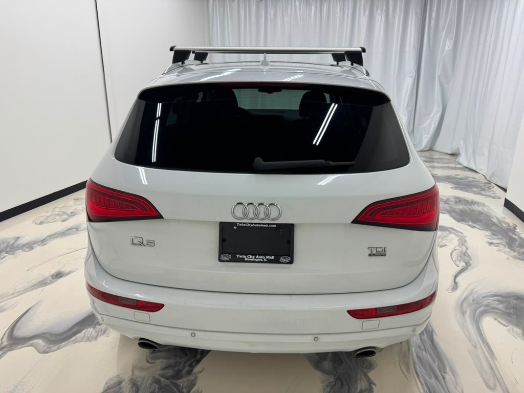 Photo 7 of this AUDI Q5