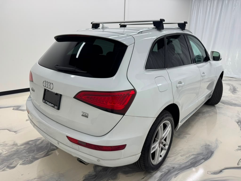 Photo 8 of this AUDI Q5