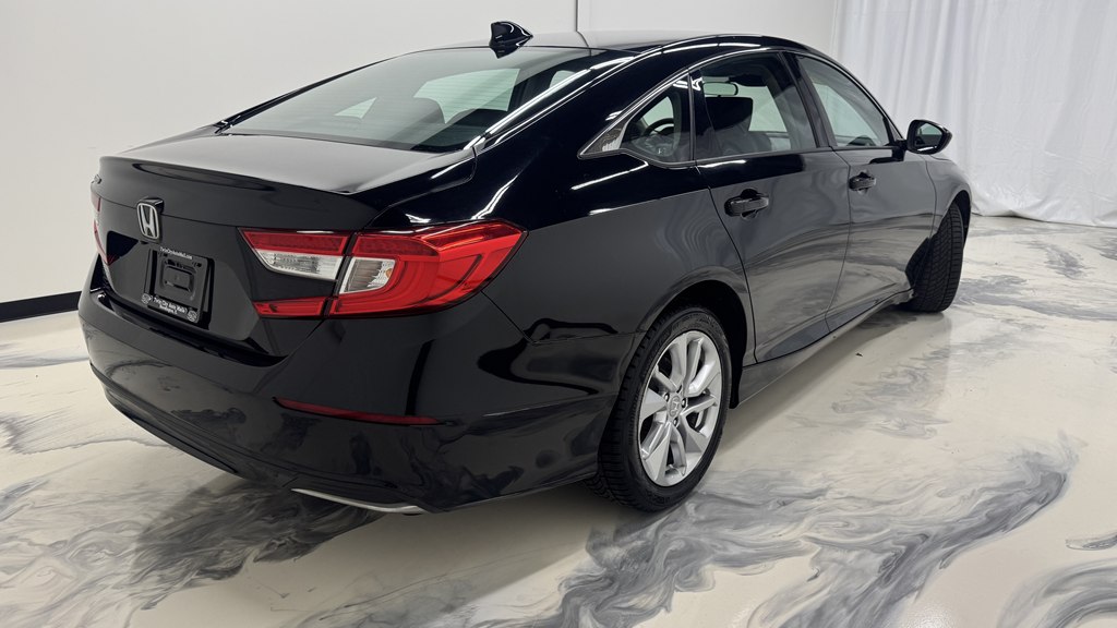 Photo 8 of this HONDA ACCORD