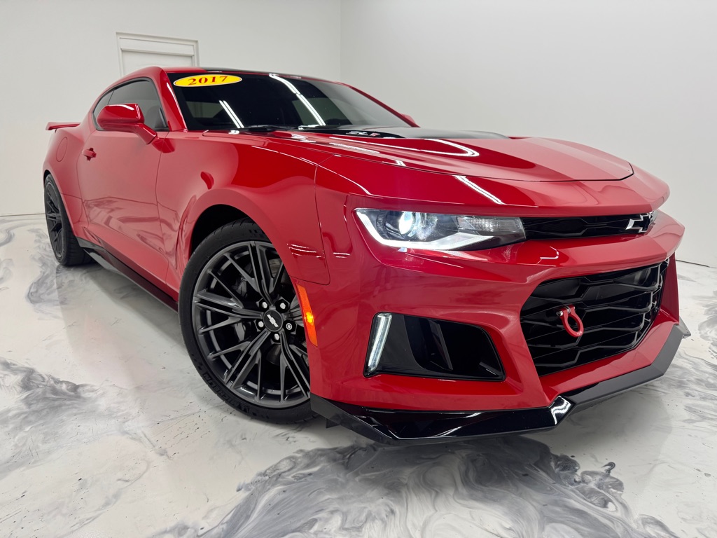 Photo 2 of this CHEVROLET CAMARO