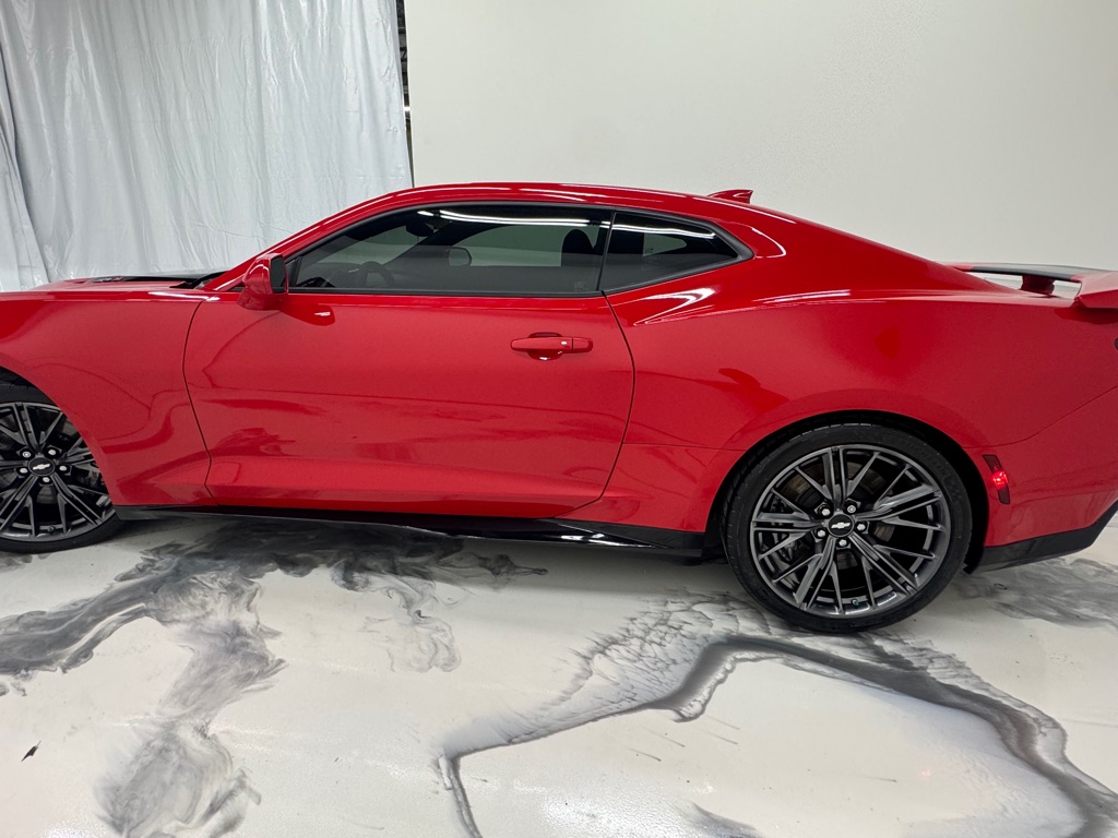Photo 5 of this CHEVROLET CAMARO