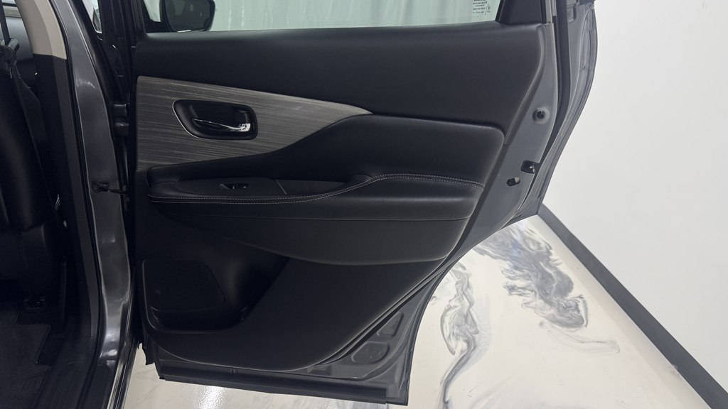 Photo 22 of this NISSAN MURANO