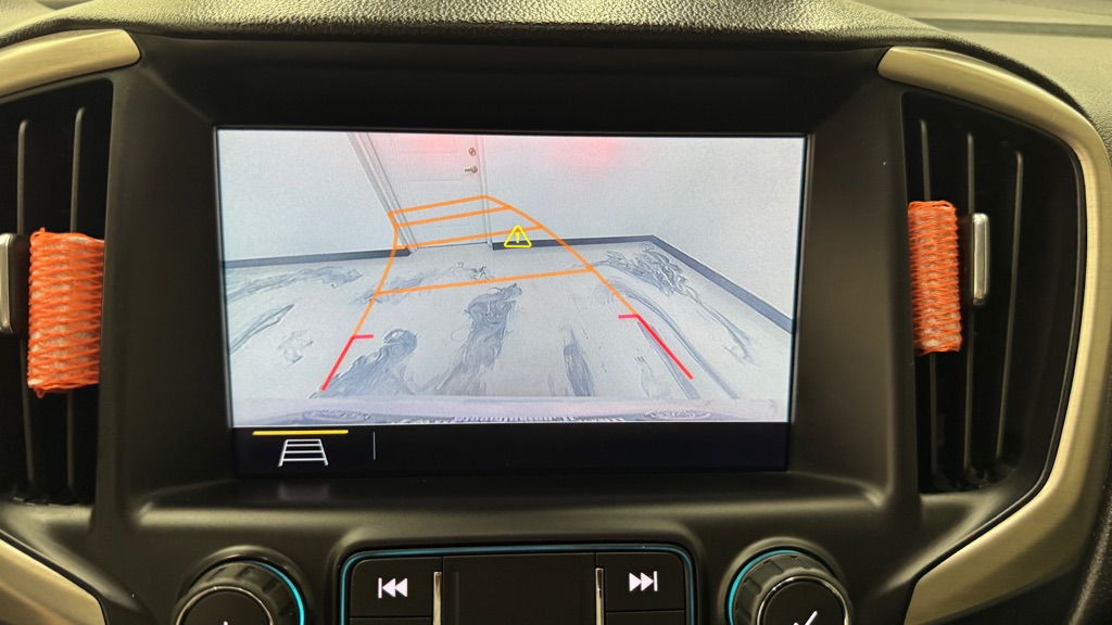 Photo 19 of this GMC TERRAIN