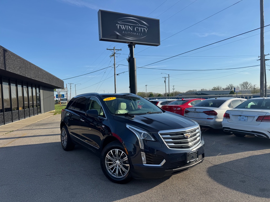 2017 Cadillac XT5 FWD Luxury's photo